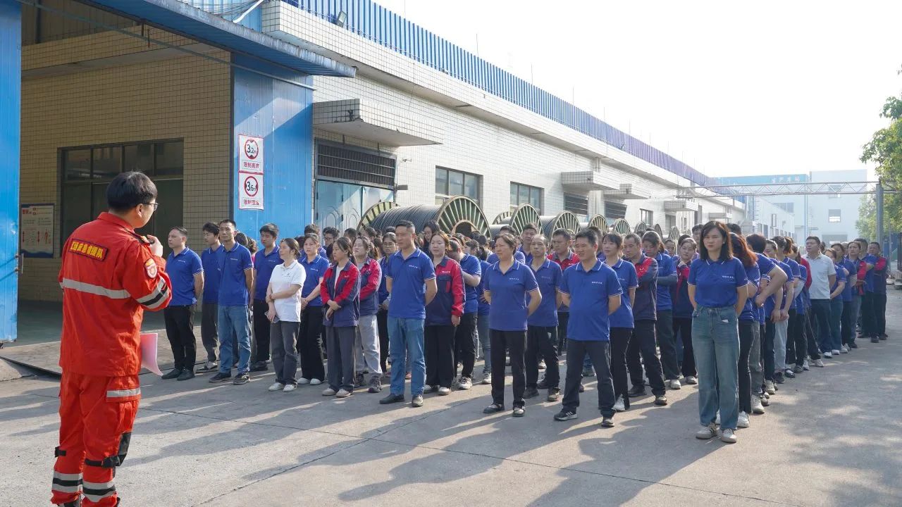 2025年湘聯(lián)電纜消防綜合演習(xí)順利舉行！